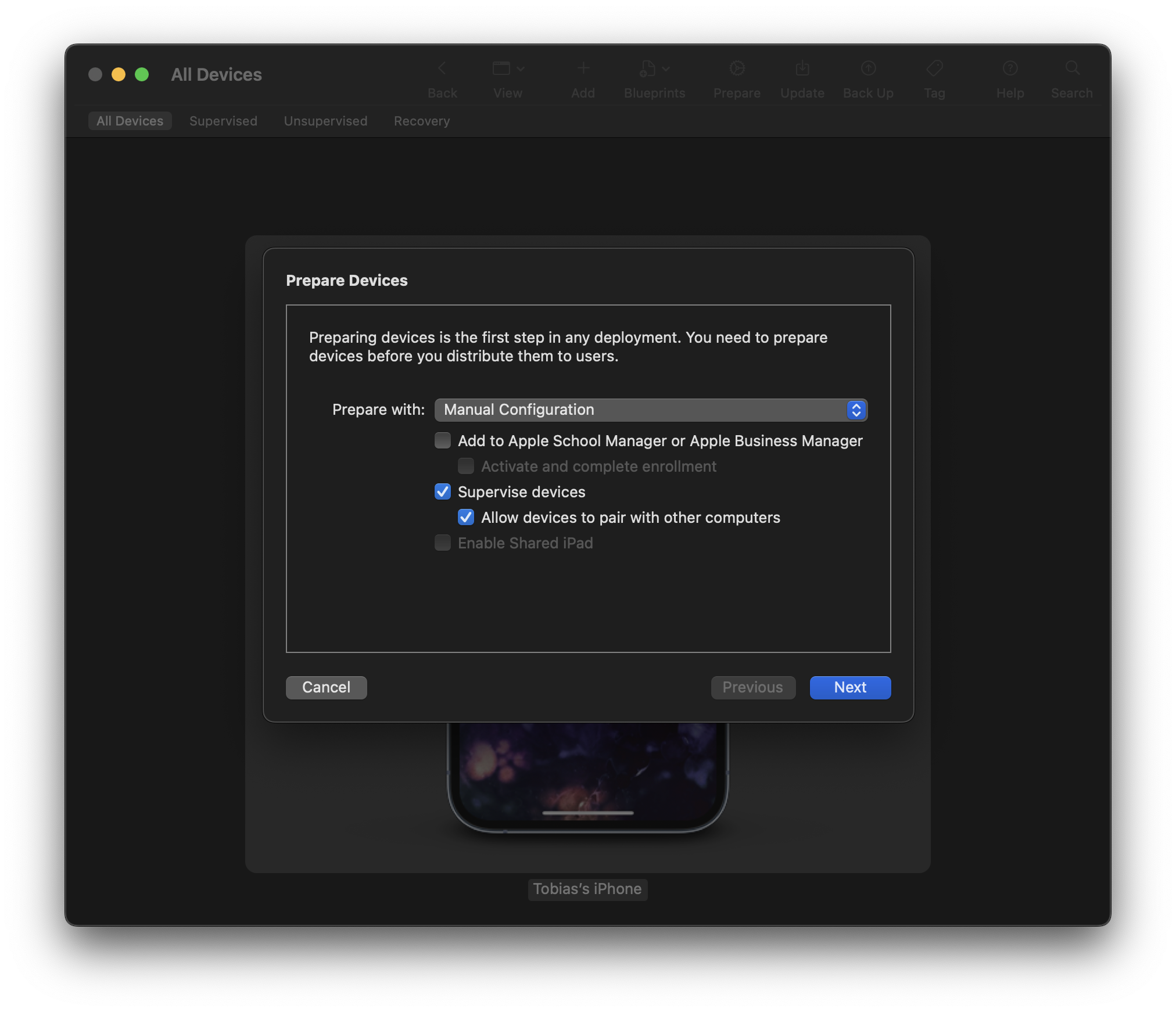 Select manual configuration in Apple Configurator